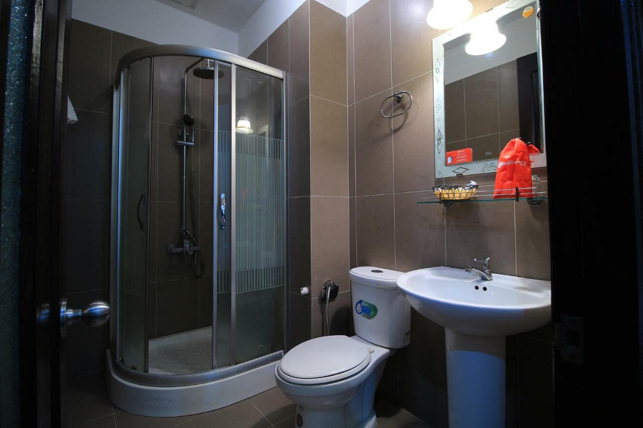 דה נאנג Reddoorz Near Han Market מראה חיצוני תמונה
